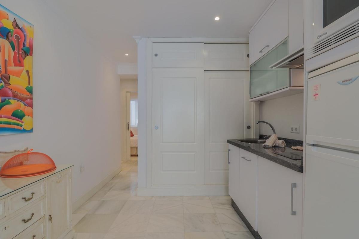 C1 - Seaside Malagueta Central Apartment Málaga Kültér fotó